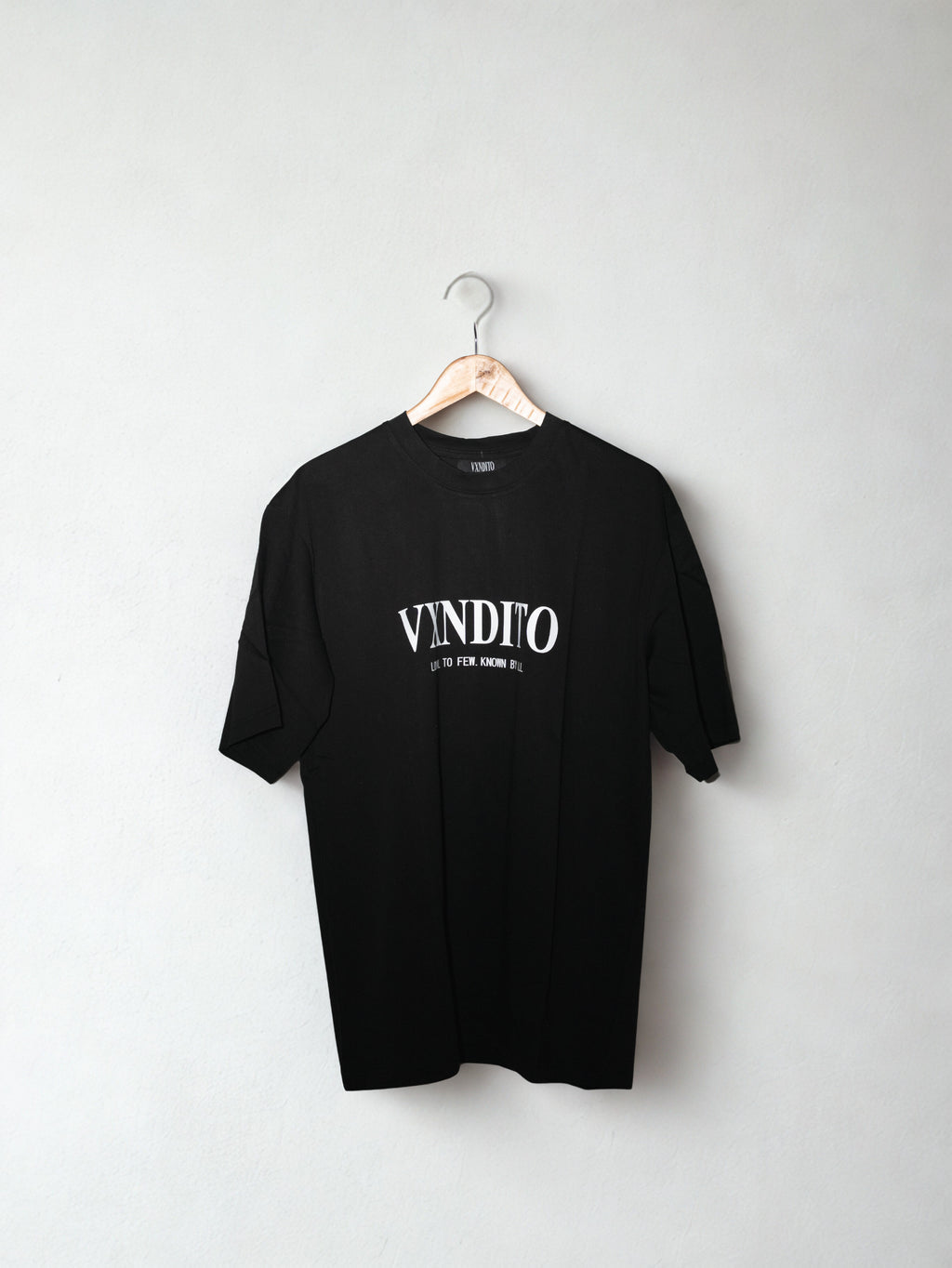 VXNDITO Signature Tee – Black
